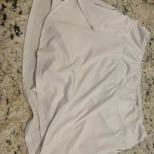 head tennis skirt | ruffled on side. |